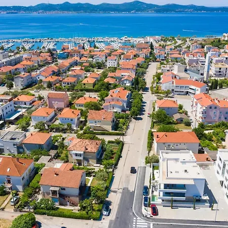 Luxury Luna With Private, Heated Pool Appartement *