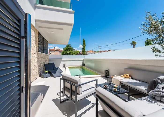 Luxury Luna With Private, Heated Pool Appartement *