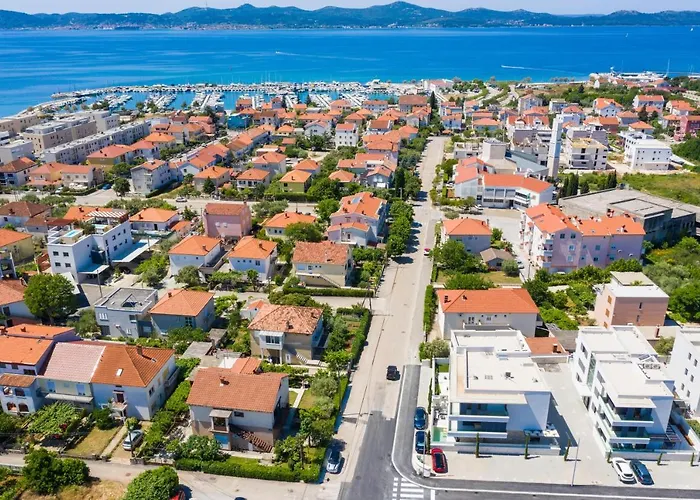 Luxury Luna With Private, Heated Pool Appartement *