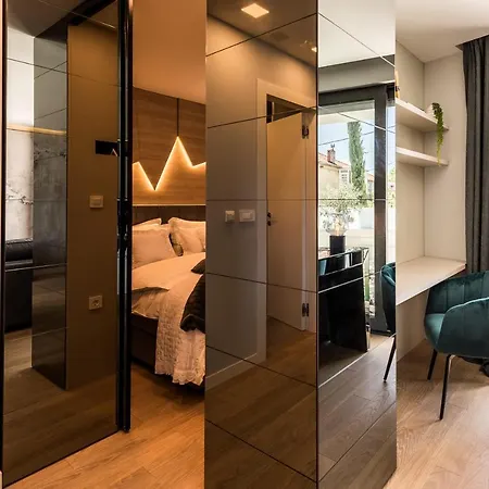 Luxury Luna With Private, Heated Pool Apartment Zadar