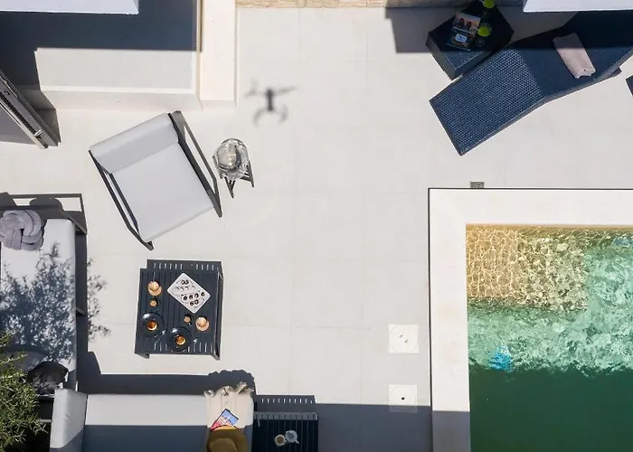 דירה Luxury Luna With Private, Heated Pool